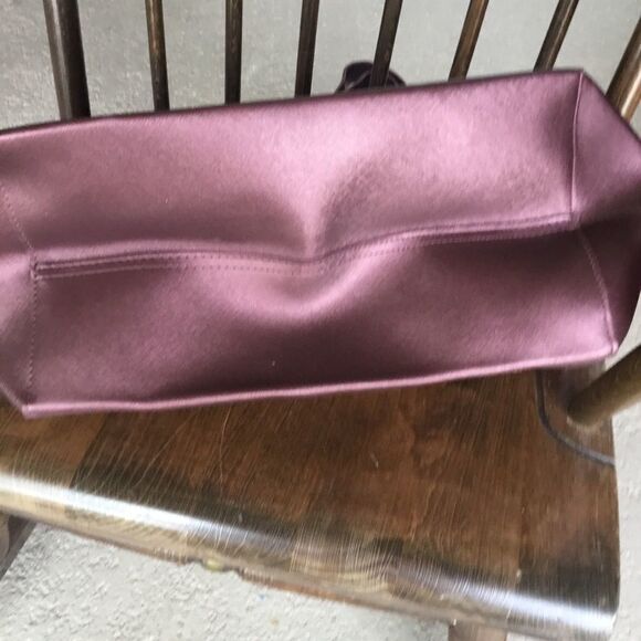 Set of 2 Vinyl Tote Bags - Picture 5 of 6